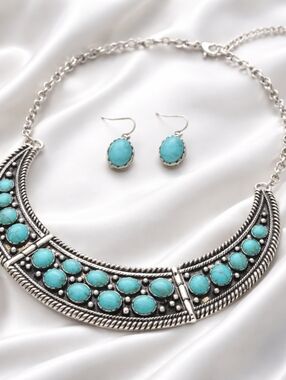Turquoise Fashion Silver Choker Necklace / Earring Set New!